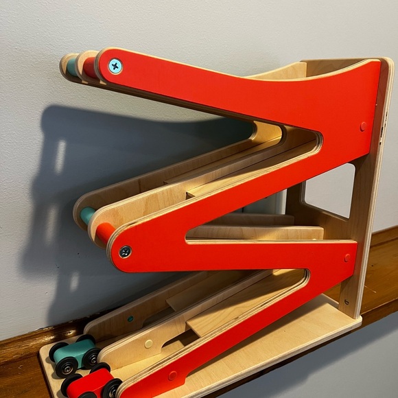 Lovevery Car Ramp - Picture 1 of 4